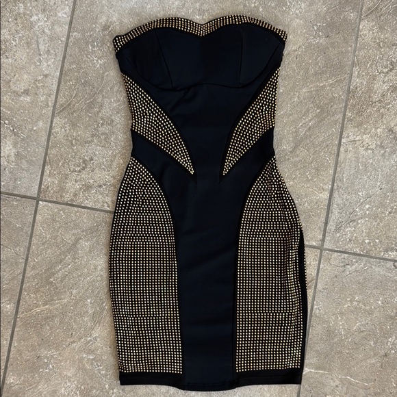 bebe Dresses & Skirts - Bebe Black Bodycon Strapless Dress